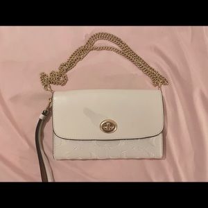 COACH Women's Signature Checkbook crossbody Wallet /white